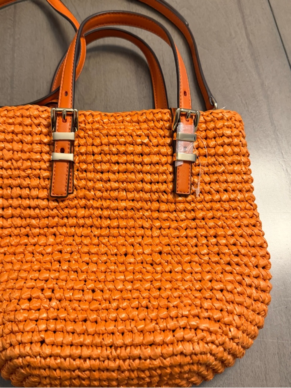 NEW $158 MICHAEL Michael Kors
Quinn XS North-South Tote Crossbody Bag - Picture 6 of 6